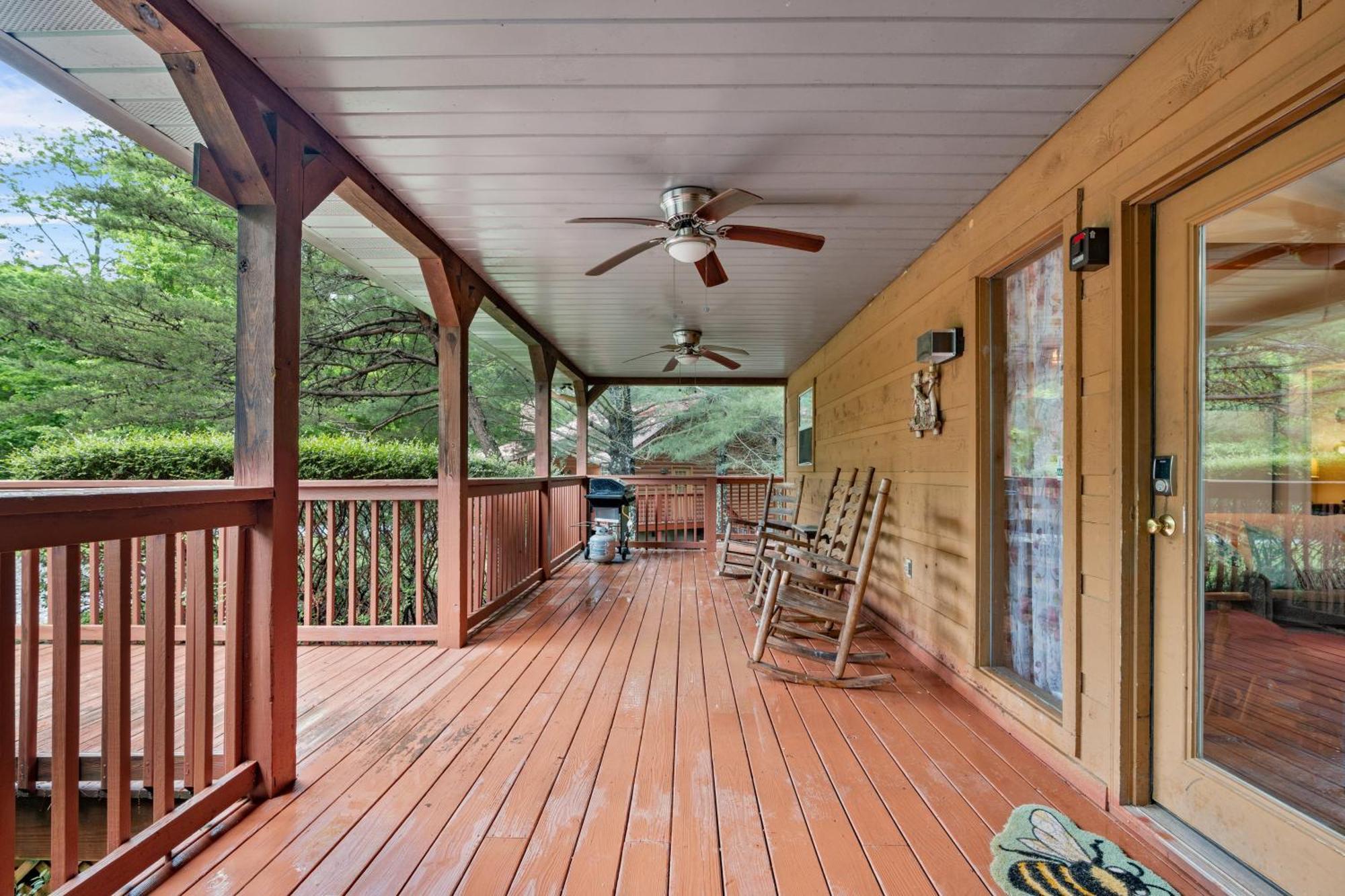 Mountain Dew - 2 Bedrooms, 2 Baths, Sleeps 4 Cabin Gatlinburg Kültér fotó